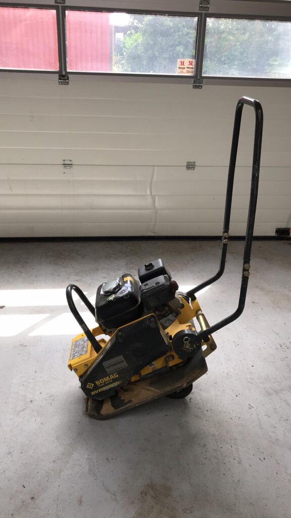 BOMAG BVP 18/45 Pladevibrator - 325 kr. Pr. Dag